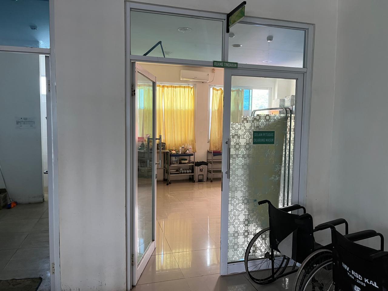 Ruang Perawatan Bedah 03